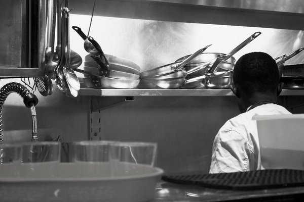 Discover the Perfect Temperature Range for Your Dual Zone Wine Cooler